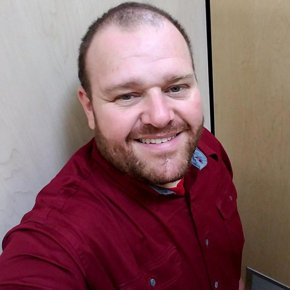 Meet your Posher, Jamie